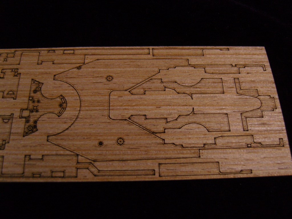 AW20048 Деревянная палуба для U.S. Battleship BB-61 IOWA 1984