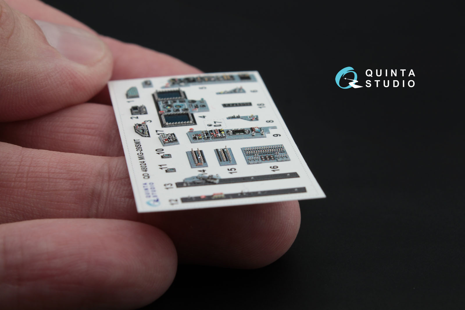 QD48024 1 :48 3D Декаль интерьера  кабины МиГ-29 СМТ (9-19) (для модели  GWH)