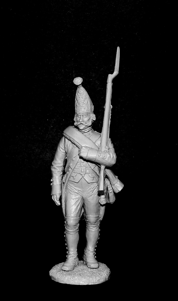 CHM-54203(M). Рядовой гренадерских (или фузелерных) полков и рот, Россия 1799 г. 54 мм. Материал - белый металл. Chronos Miniatures