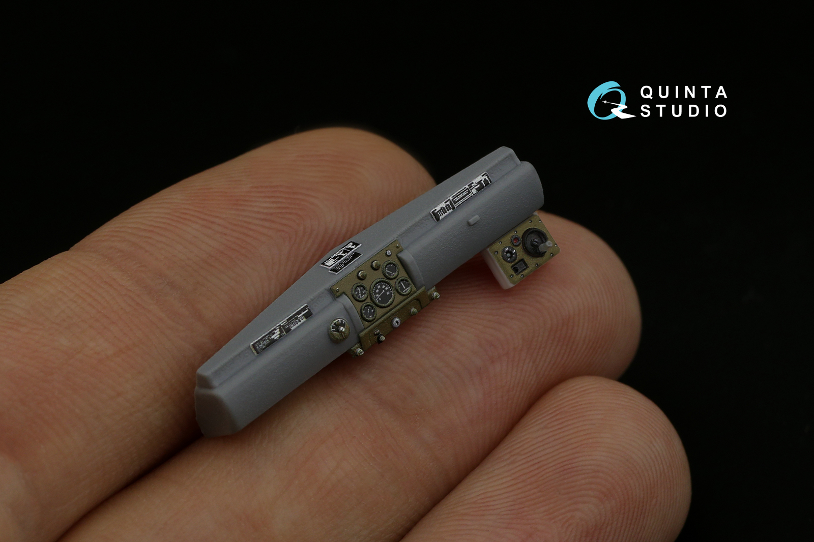 QD35036 3D Декаль интерьера кабины Studebaker US6 (для модели ICM)