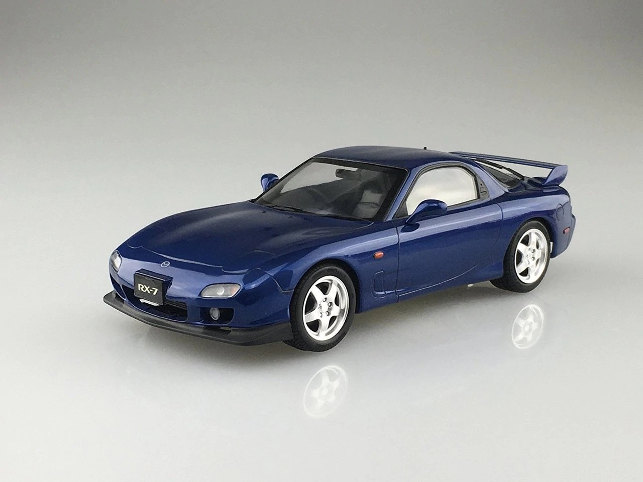 05498 Mazda FD3S RX-7 '99 Innocent Blue Mica Aoshima
