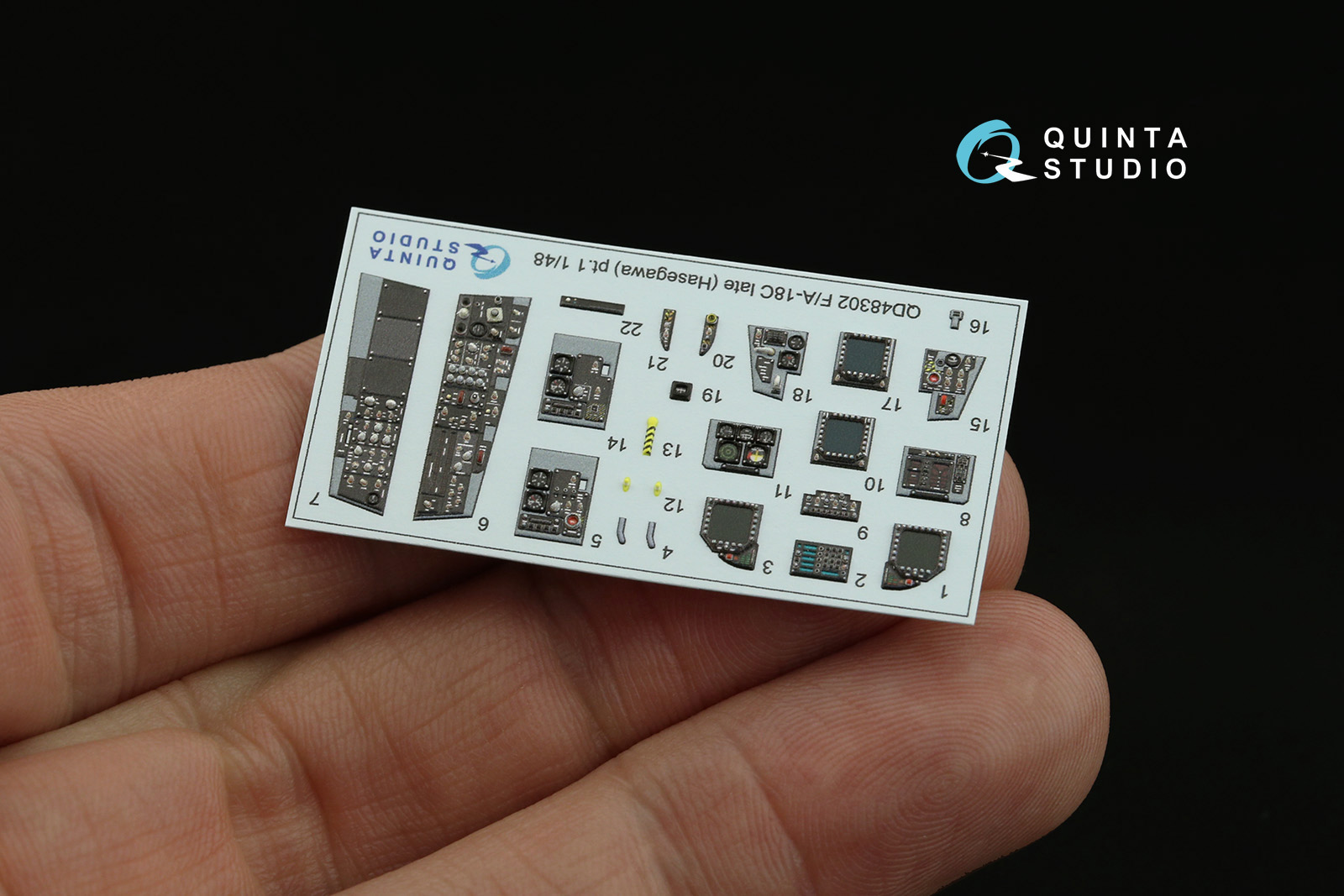 QDS-48302 3D Декаль интерьера кабины F/A-18C late (Hasegawa) (Малая версия)