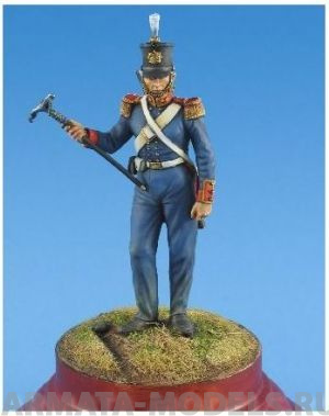 CMOS-54001. Британский канонир королевской артиллерии, 1854-56 гг. 54 мм.  Материал - смола. Chronos Miniatures