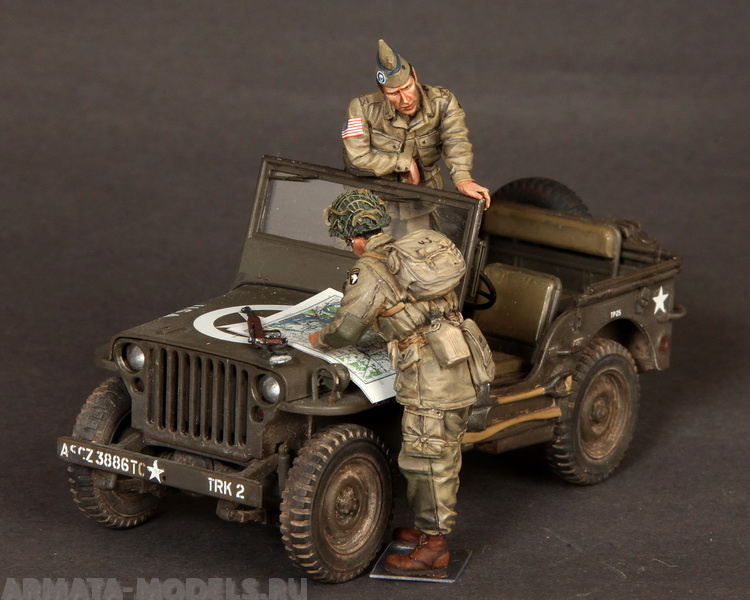 3516SOGA Major and 1 Lieutenant 101st Airborne Division, WW II SOGA Miniatures