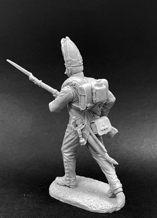 CHM-54257 Гренадер (или фузилер) Павловского гренадерского полка (2 варианта голов, 2 варианта рук), Россия 1812-14 гг. смола Chronos Miniatures