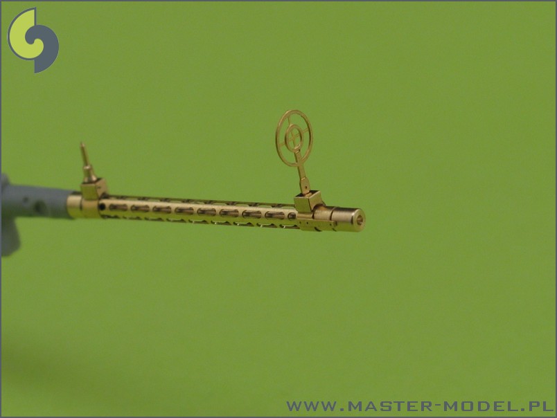 AM-32-013 Немецкий авиационный пулемет MG 15 - точеные стволы и протравленные прицельные приспособления (2шт.)