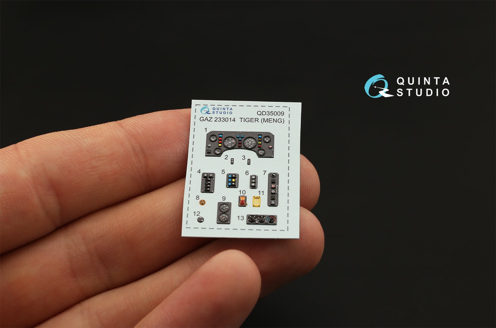 QD35009 1/35 3D Декаль интерьера кабины для семейства ГАЗ Тигр ( для модели Meng)