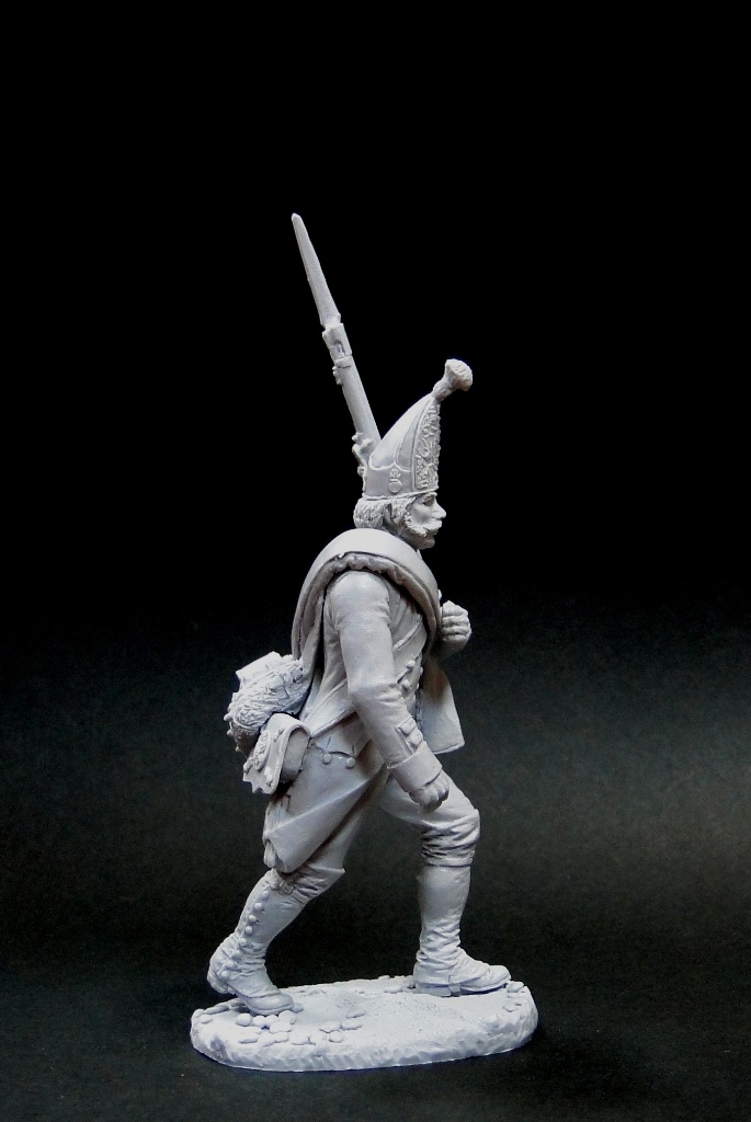 CHM-54222(М). Рядовой гренадерских полков и рот, Россия 1799 г.  54 мм. Материал - белый металл. Chronos Miniatures