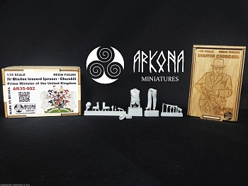 AR35-002 Уинстон Черчилль В деревянном боксе