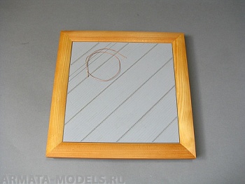 EDB-7201 Дополнения для моделей Model display base in 1/72 scale. USN aircraft carrier deck WWII. Set consist: resin deck, real wood frame and 1 lenght of copper cable.