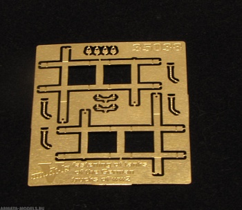 35038VM Фототравление Fastening of tanks of the German trucks of WW2