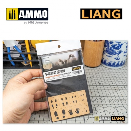 LIANG-0004 Набор трафаретов Handprint & Shoeprint Airbrush Stencils