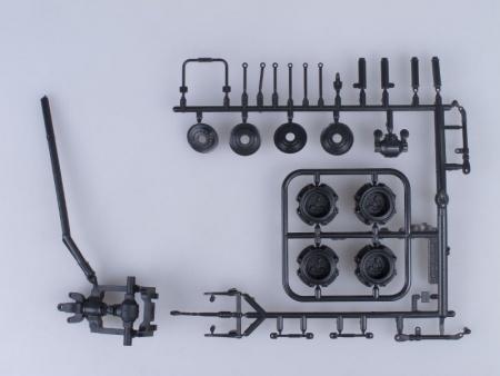 6001KIT Сборная модель К-701 Кировец, 1975 г. AVD Models